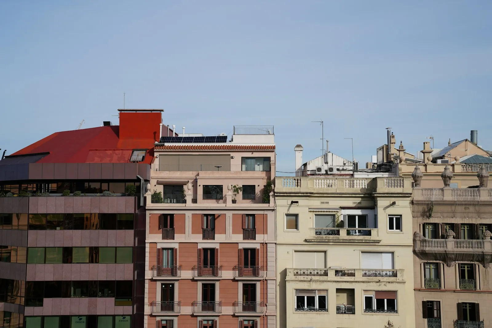 Balkon Zonnepanelen Amsterdam: Kosten & Subsidie 2026