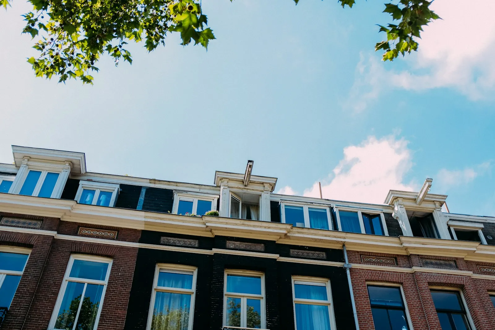 HR-glas Amsterdam: Kosten, Subsidie en Besparing 2026